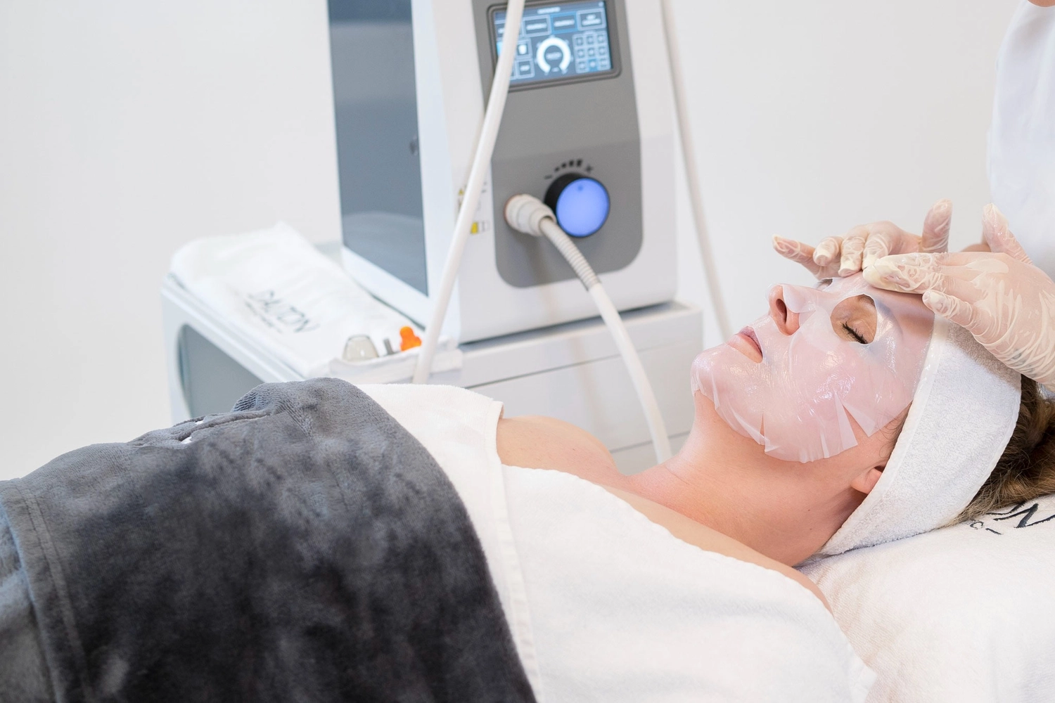 Nicole Reincke Kosmetik – Kosmetikbehandlung – Aqua Facial
