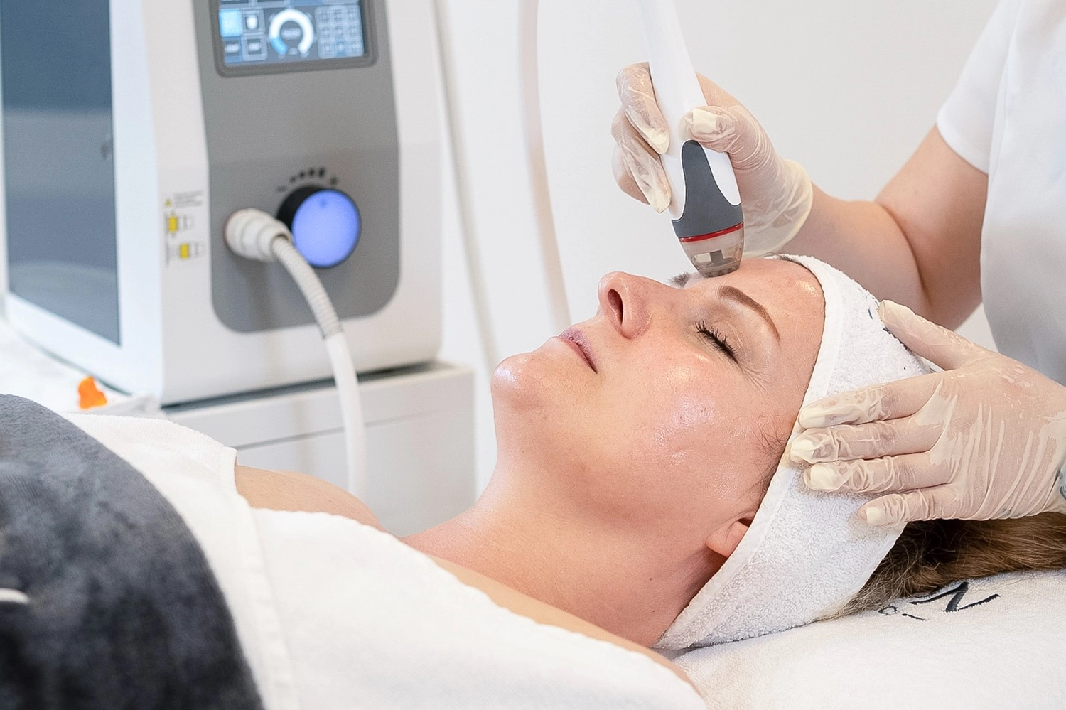 Nicole Reincke Kosmetik – Kosmetikbehandlung – Aqua Facial